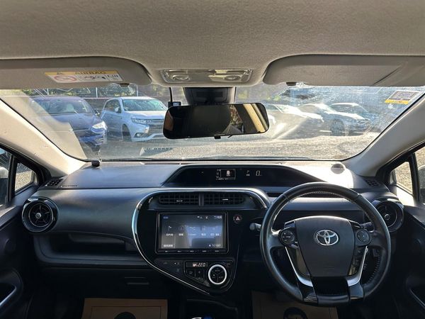 2018 Toyota Aqua G.Leather.8 Airbags.Cruise control.Lane assist.Safety radar. Carousel 5