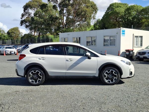 2016 Subaru XV AWD.Radar cruise.Button start. Carousel 17