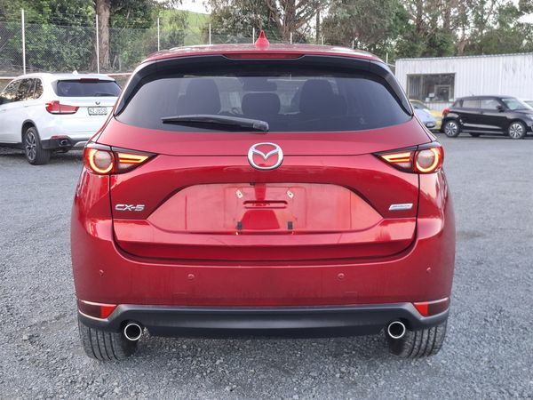 2017 Mazda CX-5 20S Pro Active.Lane assist.Park sensors.Radar cruise. Carousel 16