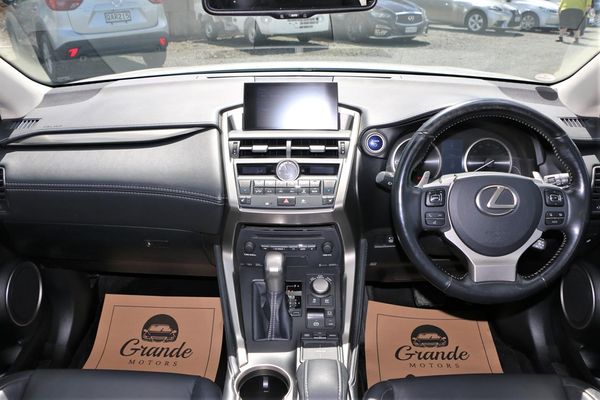 2016 Lexus NX 300h Hybrid.Leather.Safety radar.Radar cruise.Alarm.10 Airbags. Carousel 5