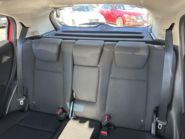 2016 Honda Vezel Hybrid.Rear camera.Cruise control. Carousel 3