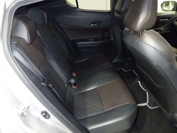 2018 Toyota C-HR Transit G LED EDITION Carousel 2