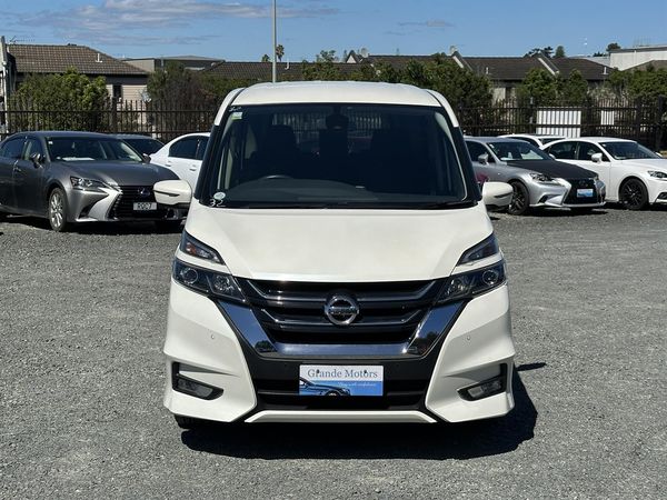 2017 Nissan Serena Highway Star.Hybrid.8 seats.360 camera.Safery radar.Cruise control.Park sensors. Carousel 11