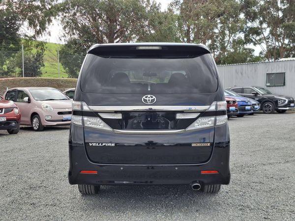 2013 Toyota Vellfire Golden Eye.Park sensors.Rear cam.Cruise control.8 Airbags. Carousel 14