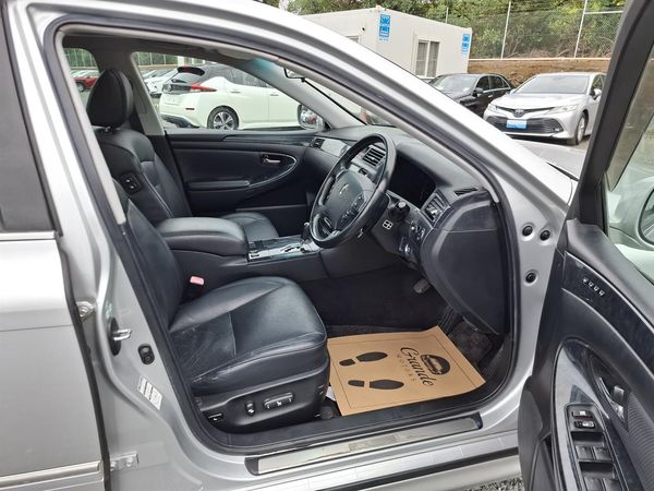 2005 Toyota Crown Athlete.Sunroof.Leather.Cruise control.Rear camera.Alarm. Carousel 18