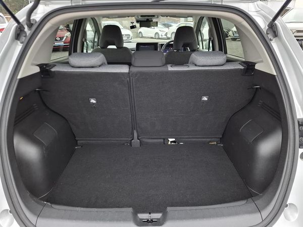 2023 Nissan Note Safety radar.Lane assist.Park sensors.Button start.LOW KM. Carousel 15