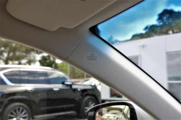 2015 Lexus GS 350 Sunroof.Blind spot.Radar cruise.Alarm.Lane assist.12 Airbags. Carousel 9