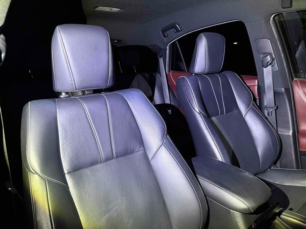 2014 Toyota Harrier Transit Hybrid 4WD Elegance Carousel 7
