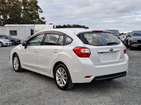 2014 Subaru Impreza 2.0 Sport.rear camera.Cruise control. Carousel 12