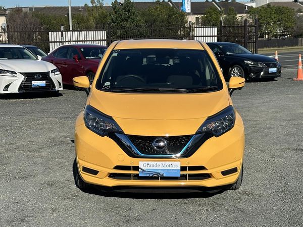 2020 Nissan Note E-Power 360 camera Carousel 10