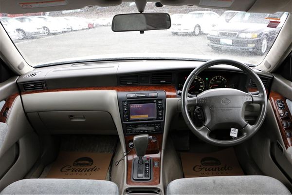 1998 Nissan Laurel Medalist 2.5 LOW KM. Carousel 5