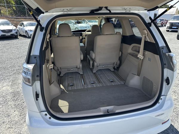 2015 Toyota Estima Aeras.Hybrid.Cruise control.Rear camera.Elctric doors. Carousel 18
