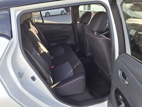 2019 Nissan Leaf Nissmo 85,87% Soh Grade 4,5 Carousel 3