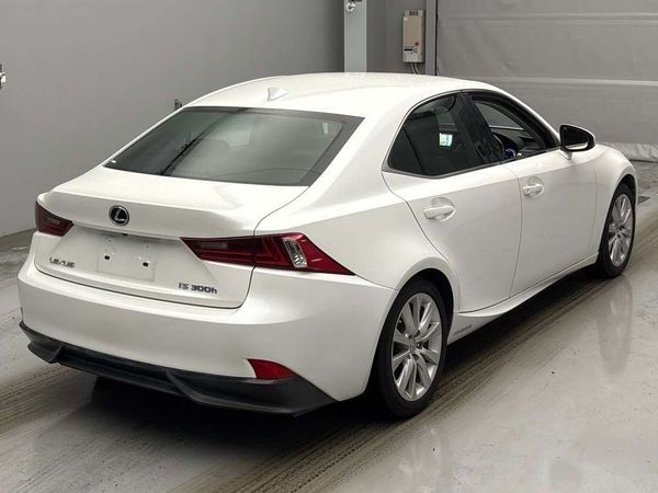 2015 Lexus IS 300h Transit Hybrid Cruise control Carousel 6