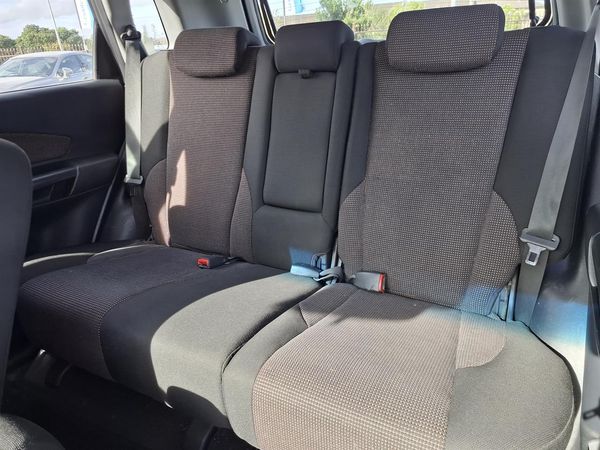 2007 Hyundai Tucson NZ NEW.Towbar.Roof rails.Park sens.Cruise control.8 SRS Airbags. Carousel 3