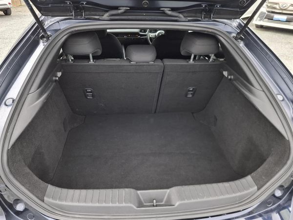2023 Mazda 3 HUD.Rear camera.Radar cruise.Park sensors. Carousel 1
