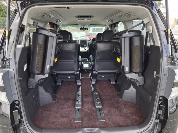 2013 Toyota Vellfire Golden Eye.Park sensors.Rear cam.Cruise control.8 Airbags. Carousel 1