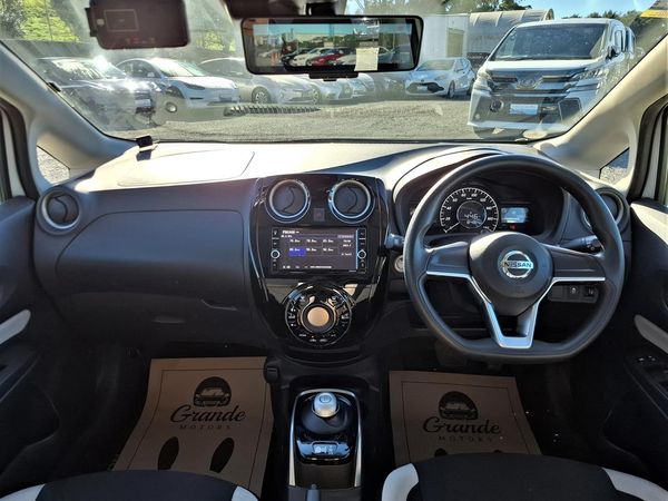 2020 Nissan Note E-power.360°camera.Lane assist.Safety radar.Park sensors.Button start. Carousel 6