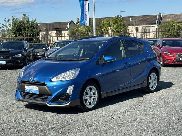 2015 Toyota Aqua Urban.Rear camera.Button start.Alloys.New tires. Carousel 12