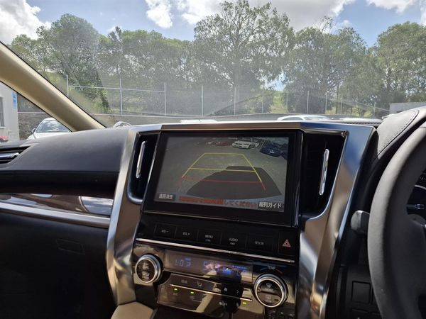 2016 Toyota Vellfire Hybrid.Radar cruise.Rear camera.Park sens.8 Airbags. Carousel 10