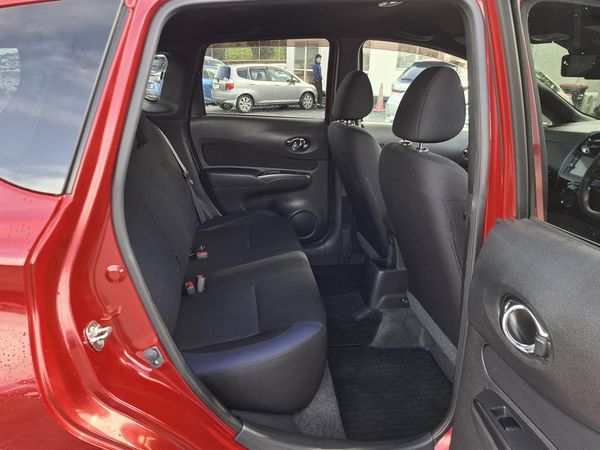 2018 Nissan Note E-power.360 camera.Safety radar.Park sensors.Lane assist. Carousel 3