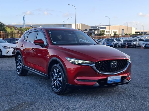 2017 Mazda CX-5 20S Pro Active.Lane assist.Park sensors.Radar cruise.