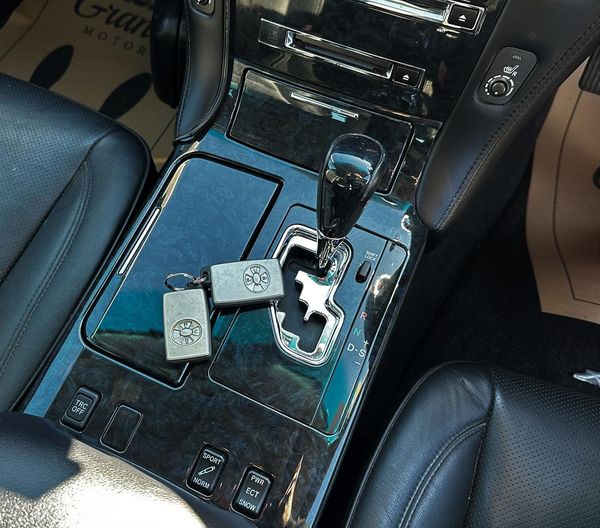 2006 Toyota Crown Athlete.Sunroof.Leather.Cruise control.Rear camera.Alarm. Carousel 7