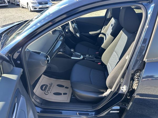 2016 Mazda Demio Skyactiv.i-Stop.SRS Airbags. Carousel 3