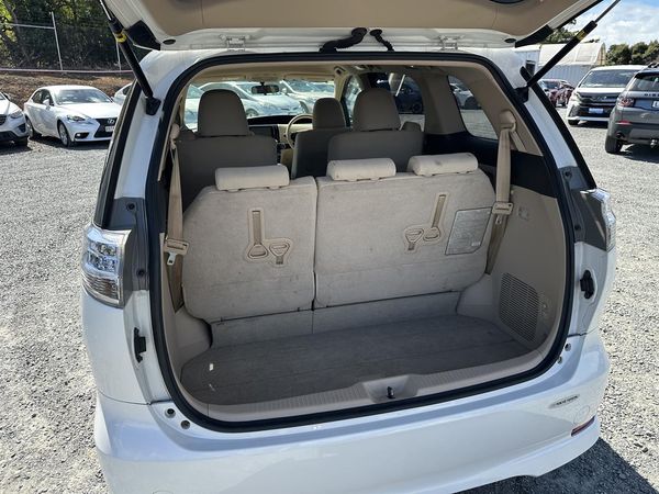 2015 Toyota Estima Aeras.Hybrid.Cruise control.Rear camera.Elctric doors. Carousel 17