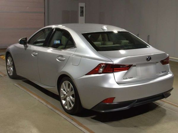 2015 Lexus IS 300h Transit Hybrid L Package Cruise Control Carousel 11
