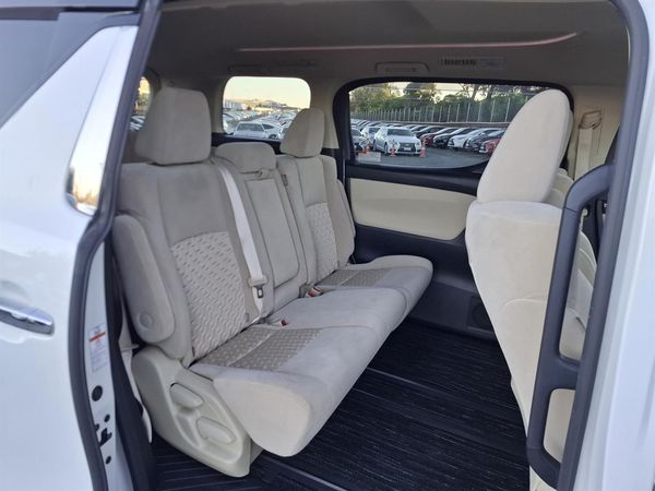 2015 Toyota Vellfire 8 seater Reversing Camera Parking Sensors Carousel 2