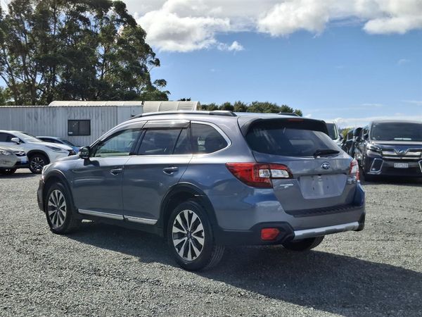 2017 Subaru Outback 4WD.Eyesight.Blind spot.Leather.Radar cruise.Lane assist.Alarm. Carousel 15