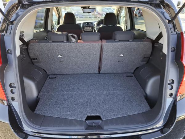 2017 Nissan Note E-power.Autech.LKA.Safety radar.Rooftop camera.Alloys. Carousel 19
