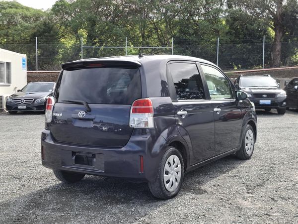 2013 Toyota SPADE Engine Button start.Rear camera. Carousel 16