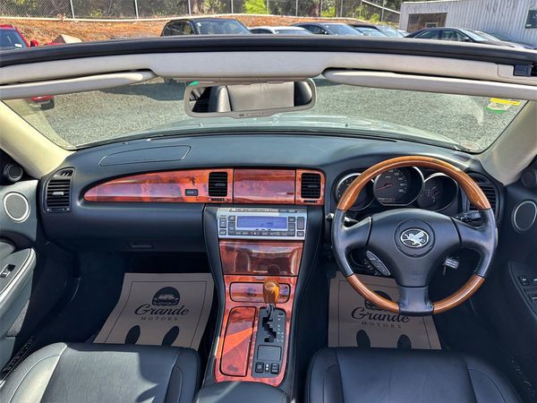 2003 Toyota Soarer Conbertible.Leather.Alloys.Cruise control.Alarm. Carousel 5