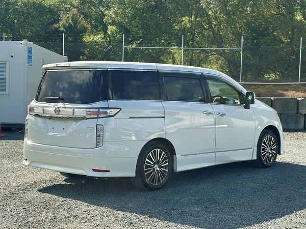 2016 Nissan Elgrand Highway star.Cruise control.Rear cam.Alarm.8 Airbags. Carousel 14