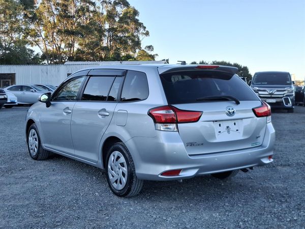 2023 Toyota Corolla Fielder.Hybrid.Lane assist.Rear cam.Park sensors.Safety radar. Carousel 13