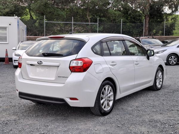 2014 Subaru Impreza 2.0 Sport.rear camera.Cruise control. Carousel 14