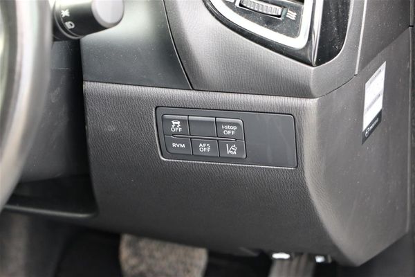 2015 Mazda Axela Radar Cruise. Bose. Alcantara Carousel 2