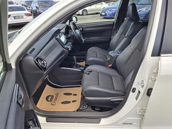 2017 Toyota Corolla Fielder.WXB.Hybrid.Safety radar.Lane assist.Rear camera.8 Airbags.Button start. Carousel 2