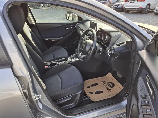2015 Mazda Demio Skyactiv.i-Stop.SRS Airbags. Carousel 2
