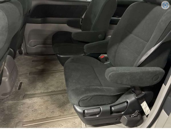 2002 Toyota Alphard Transit MS 7 seater Carousel 13