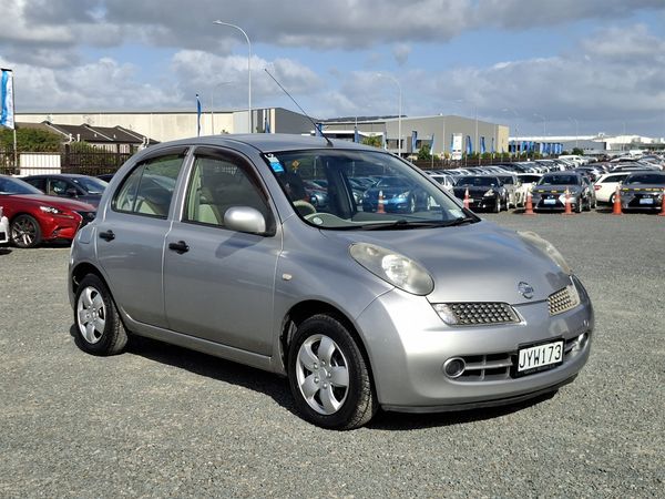 2007 Nissan March
