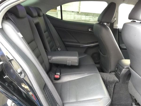 2016 Lexus IS 300h Transit Hybrid L Package Carousel 10