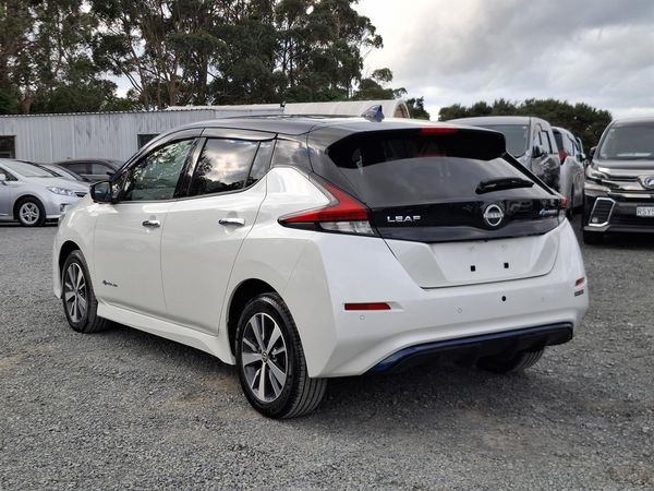 2021 Nissan Leaf 62KW.SOH 90,95%.Pro-Pilot.360°cam.Lane assist.Park sensors. Carousel 15