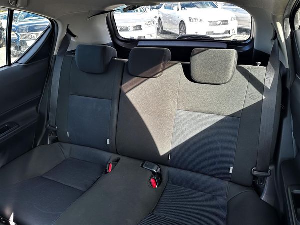 2015 Toyota Aqua Hybrid. SRS Airbags. Carousel 3