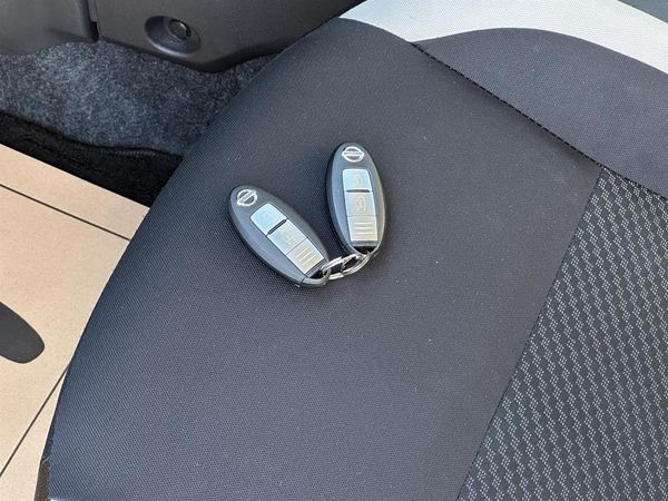 2020 Nissan Note E-Power 360 camera Carousel 8