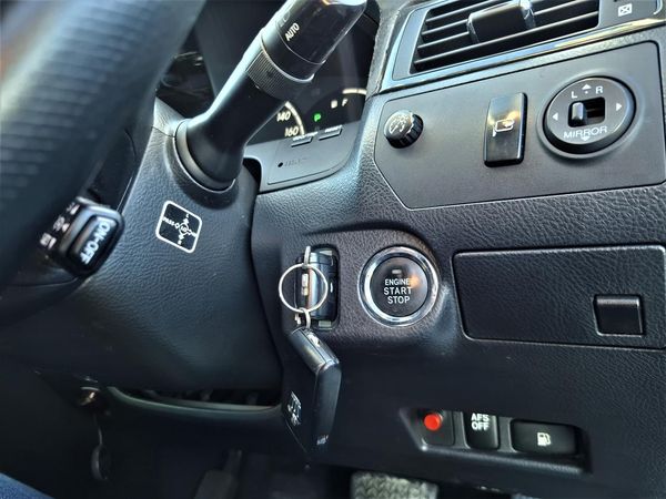 2005 Toyota Crown Athlete.50th Anniversary.Rear cam.Cruise control. Carousel 10