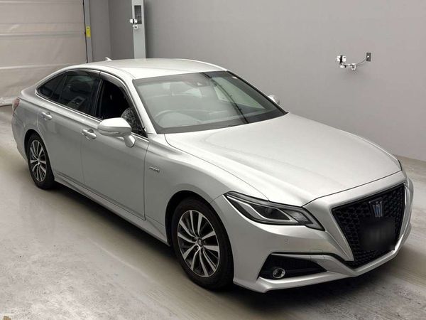 2019 Toyota Crown Hybrid S C Package Transit