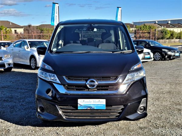 2017 Nissan Serena Hybrid.8 seats.Rear cam.Cruise control. Carousel 11